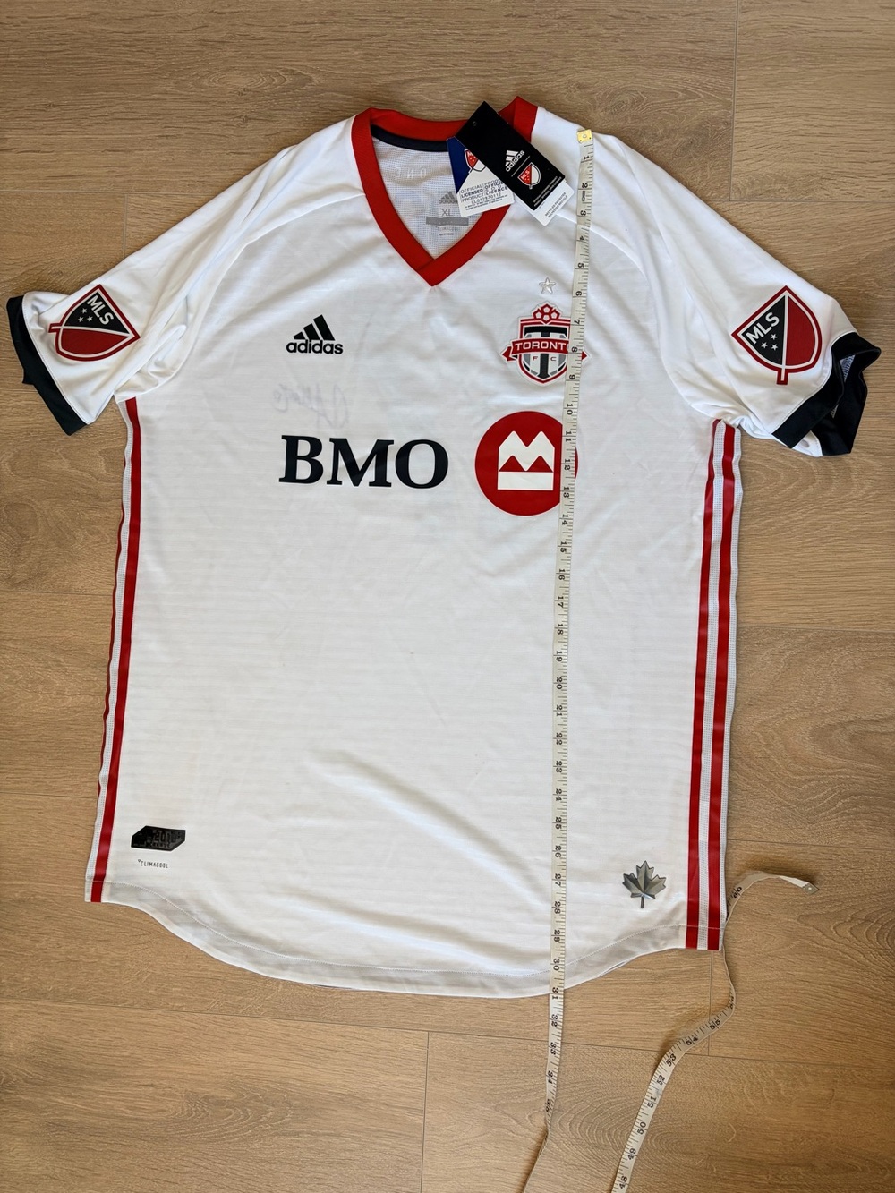 NWT Adidas Toronto FC Jozy Altidore #17 Signed Autograph Jersey XL MLS ClimaCool - Picture 7 of 10